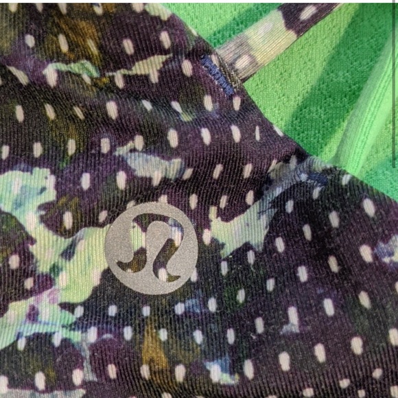 Lululemon athletica Free to Be bra - size 8 - Picture 3 of 5